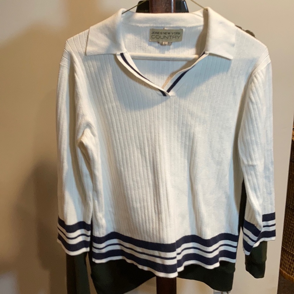 Used v neck ls top with collar. Size L/12